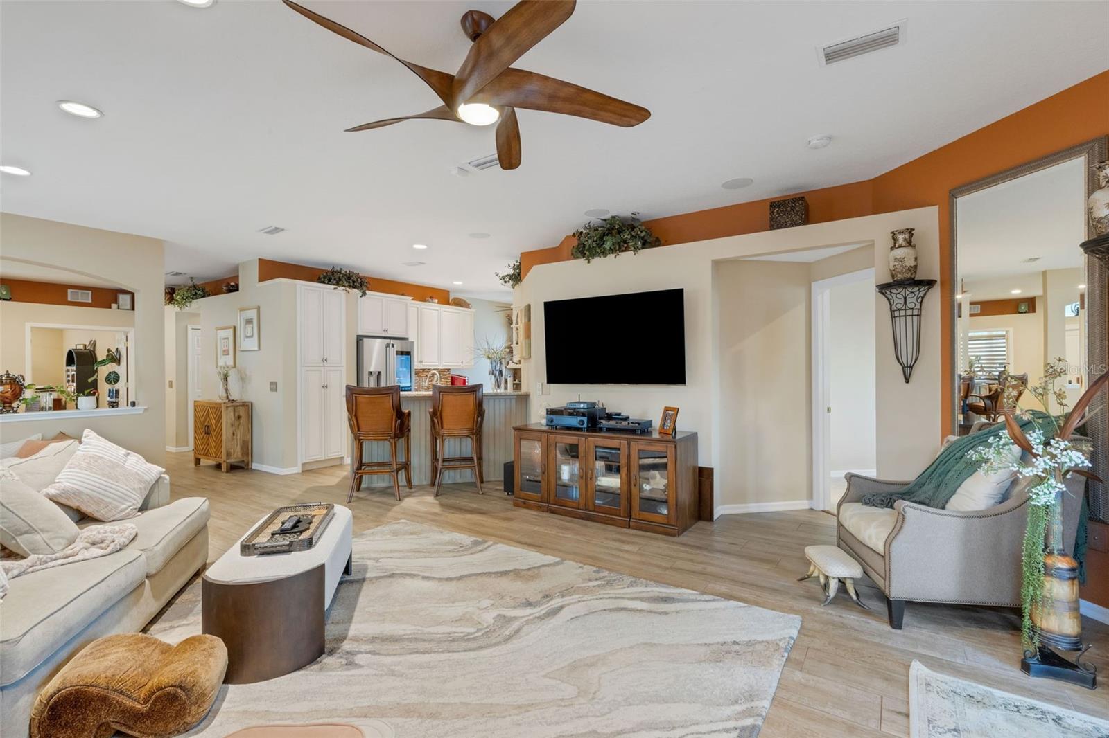 Image 5 of 43 For 6242 Blue Runner Court