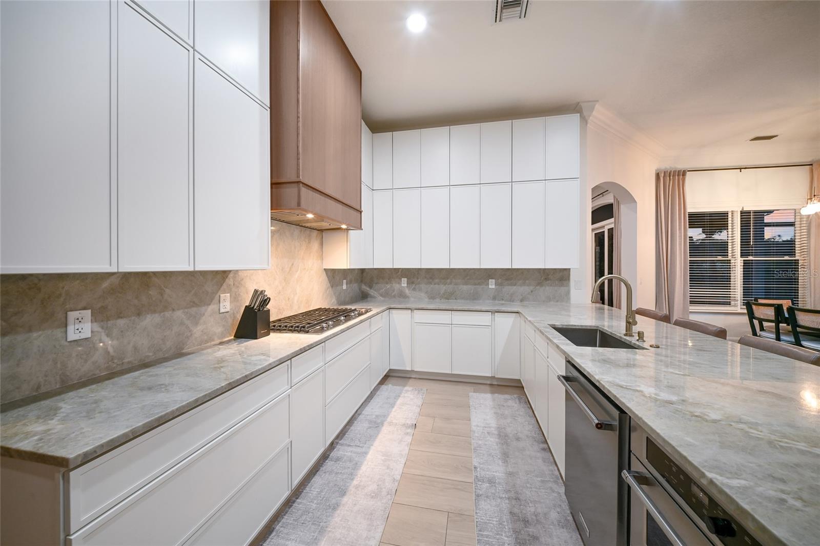 Image 21 of 50 For 4678 Silent Creek Way