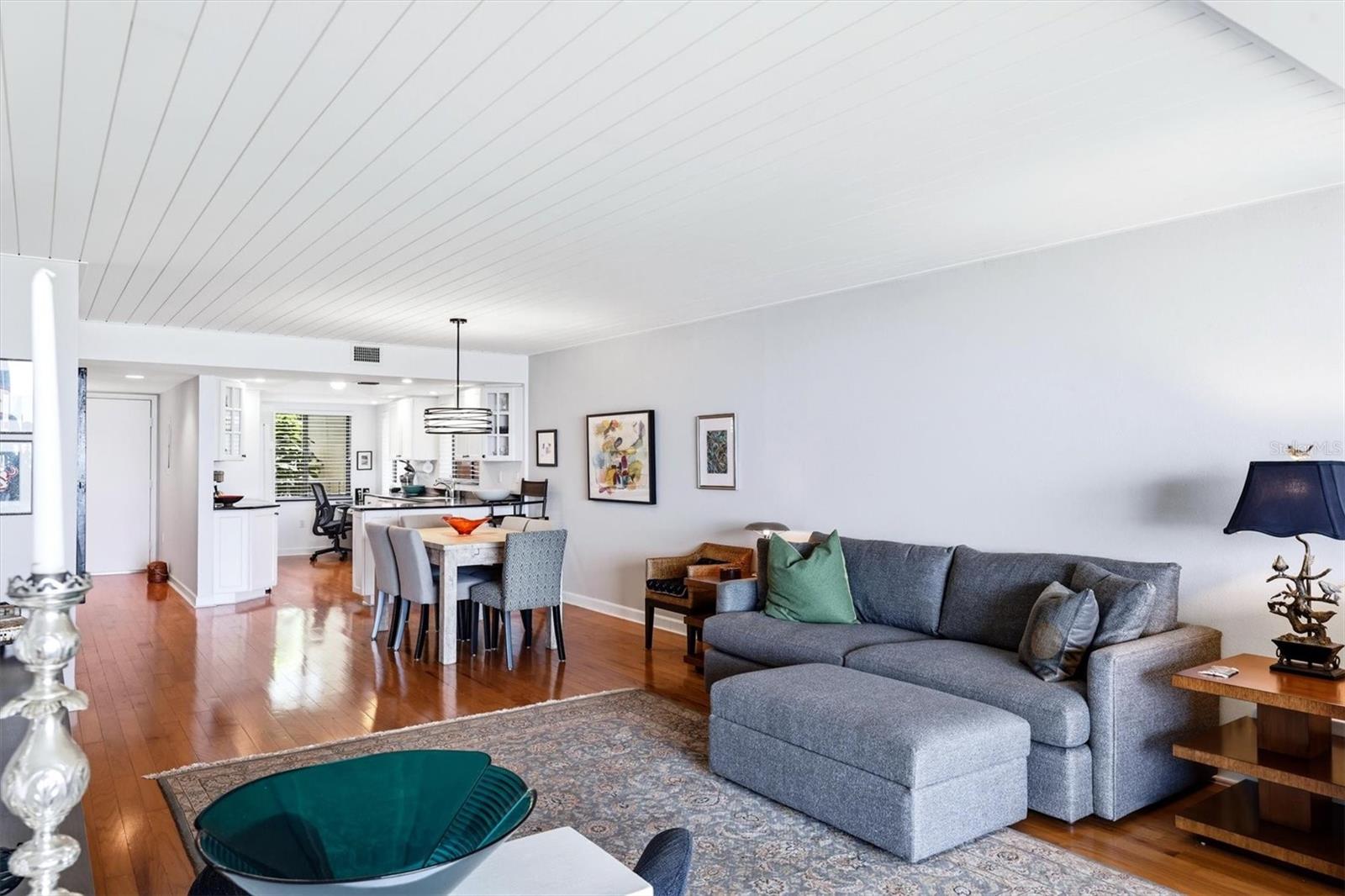 Image 11 of 38 For 3460 Wild Oak Bay Boulevard 143