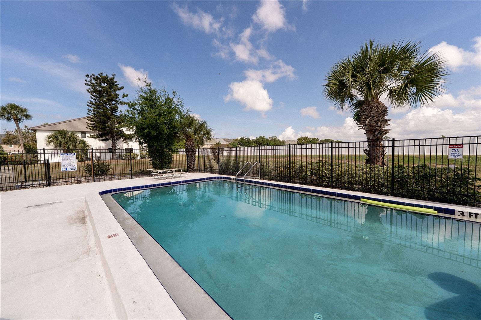 Image 17 of 19 For 2433 Twin Drive 5