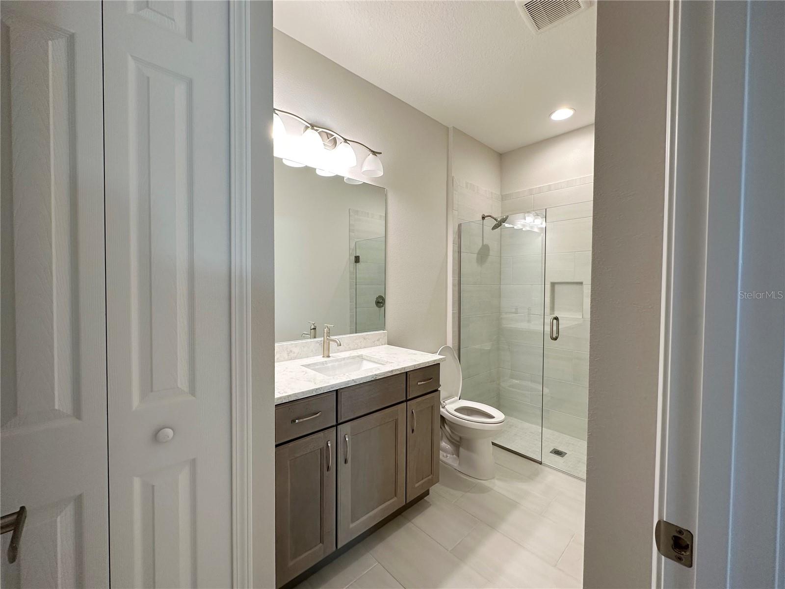 Image 11 of 22 For 10716 Klee Avenue