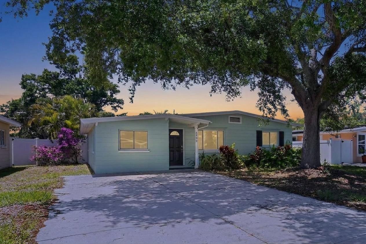 Details for 3300 Kingston Street N, ST PETERSBURG, FL 33713