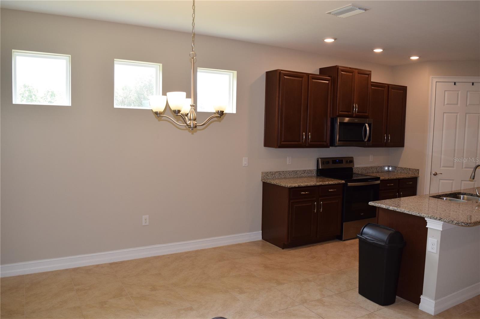 Image 10 of 30 For 24376 Riverfront Drive