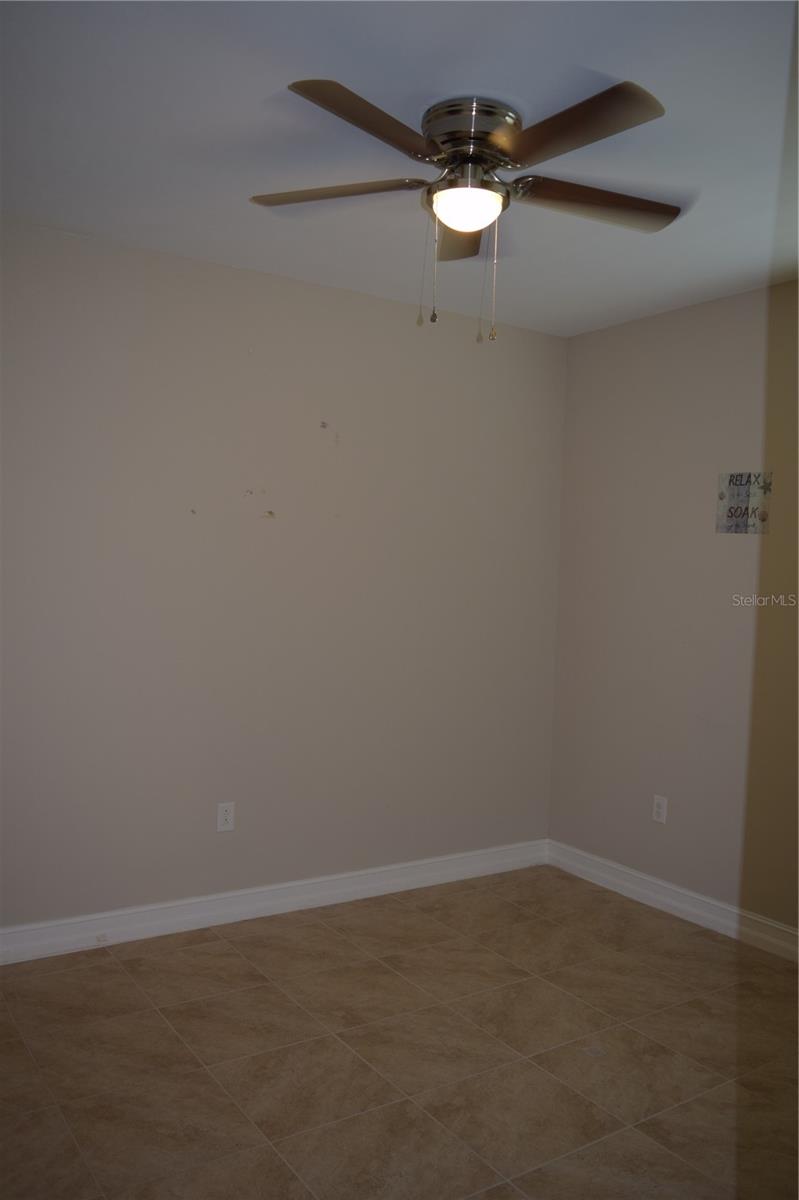 Image 26 of 30 For 24376 Riverfront Drive