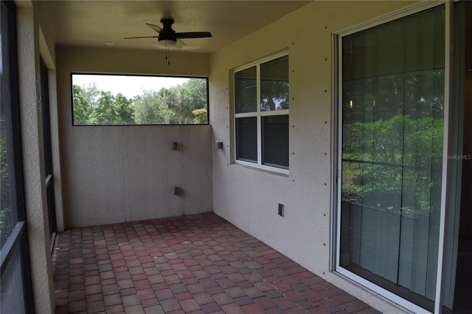 Image 29 of 30 For 24376 Riverfront Drive