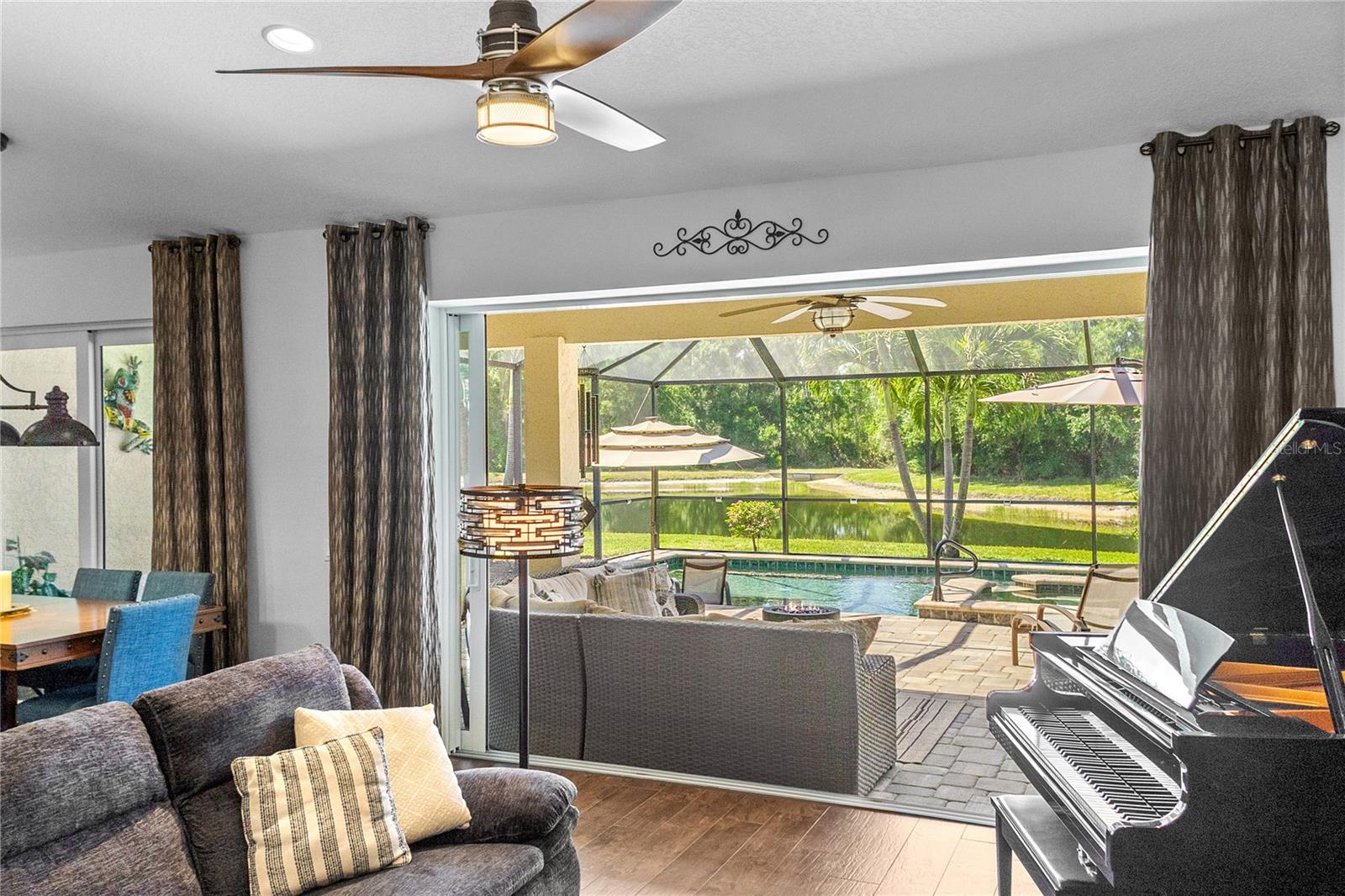 Image 10 of 57 For 10921 Bluestem Circle