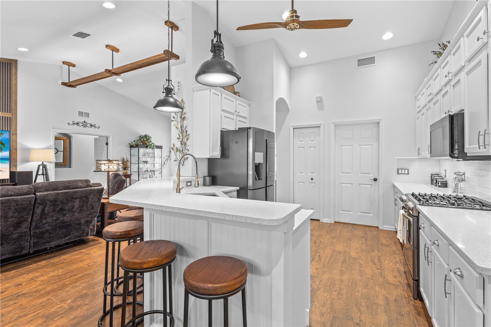 Image 11 of 57 For 10921 Bluestem Circle