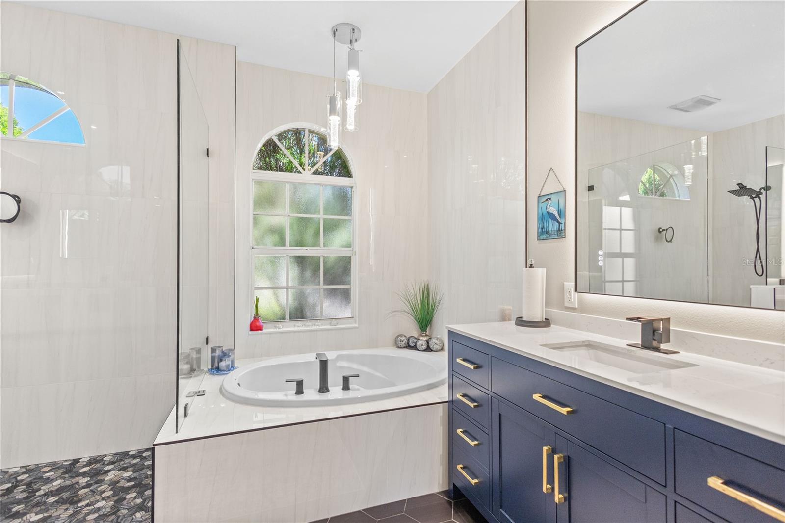 Image 26 of 57 For 10921 Bluestem Circle