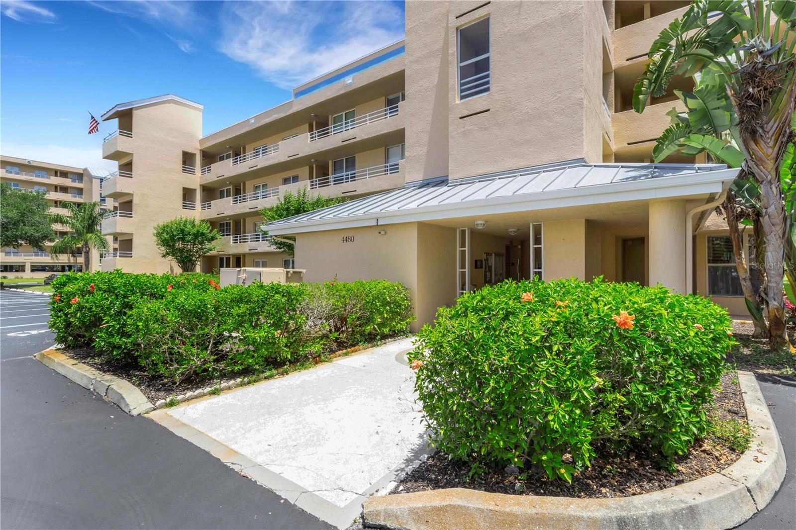 Image 3 of 38 For 4480 Fairways Boulevard 208