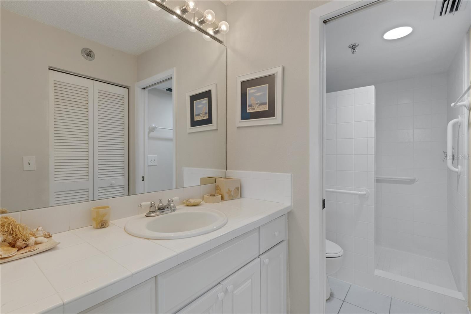 Image 30 of 38 For 4480 Fairways Boulevard 208