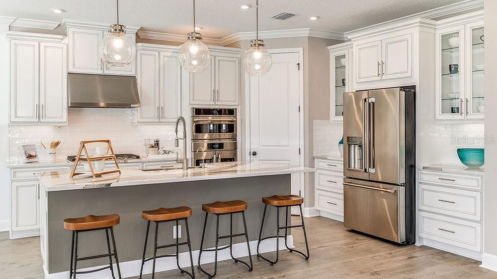 Image 4 of 40 For 6933 Prairie Oak Way