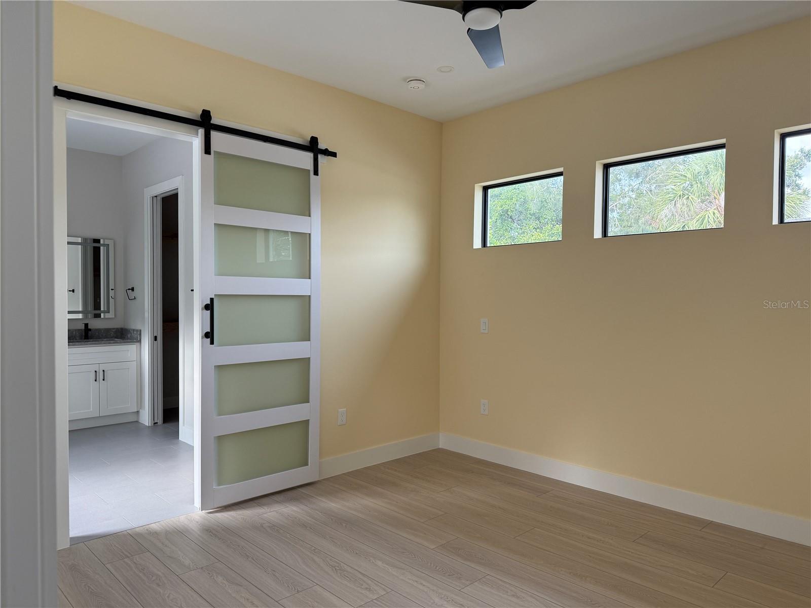 Image 14 of 19 For 2443 Wood Street
