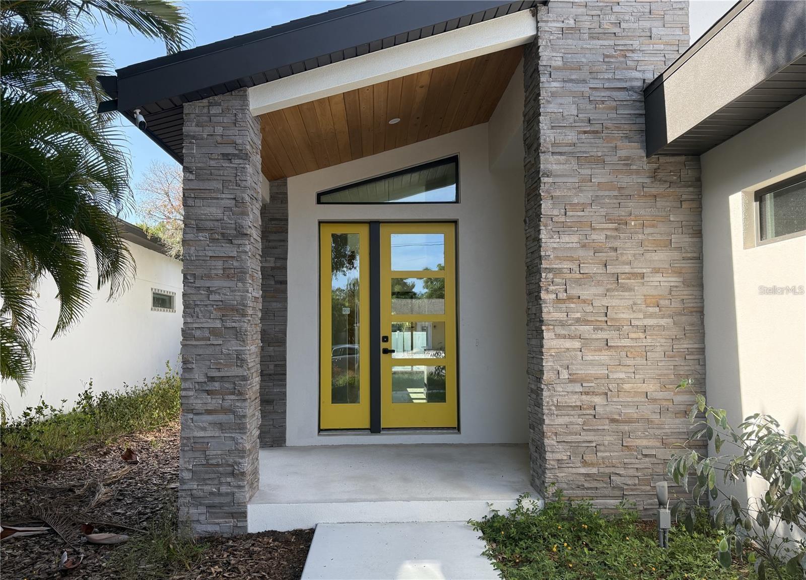 Image 2 of 19 For 2443 Wood Street