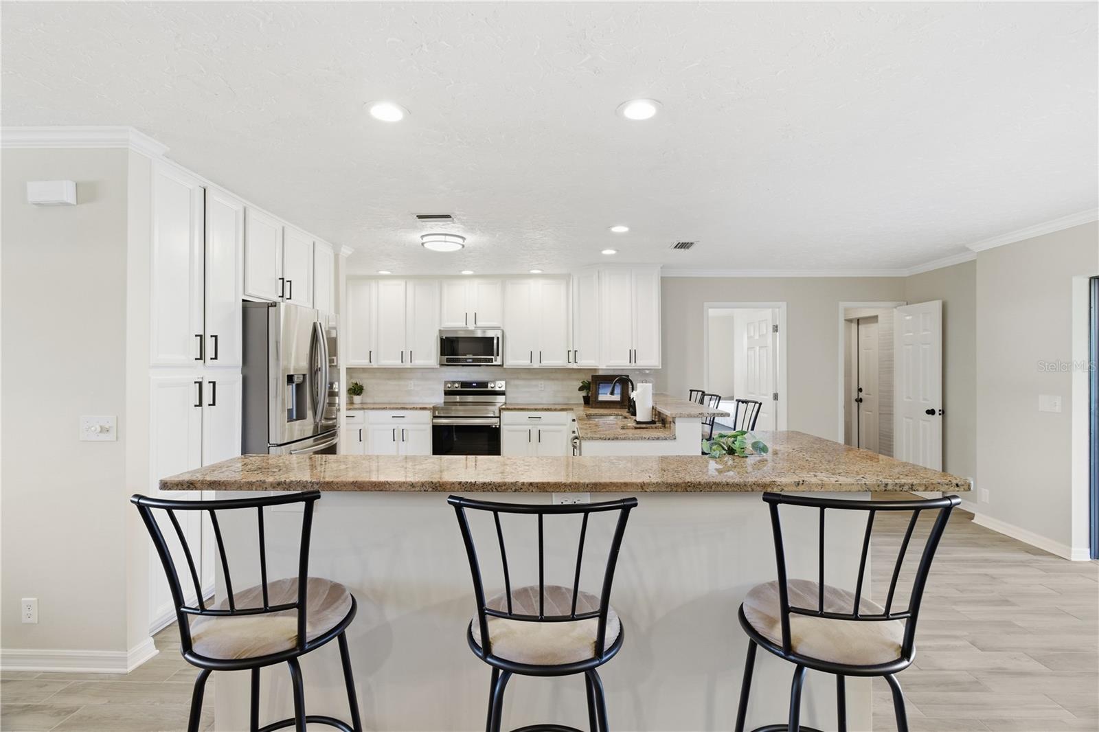 Image 12 of 69 For 4219 2nd Avenue Ne
