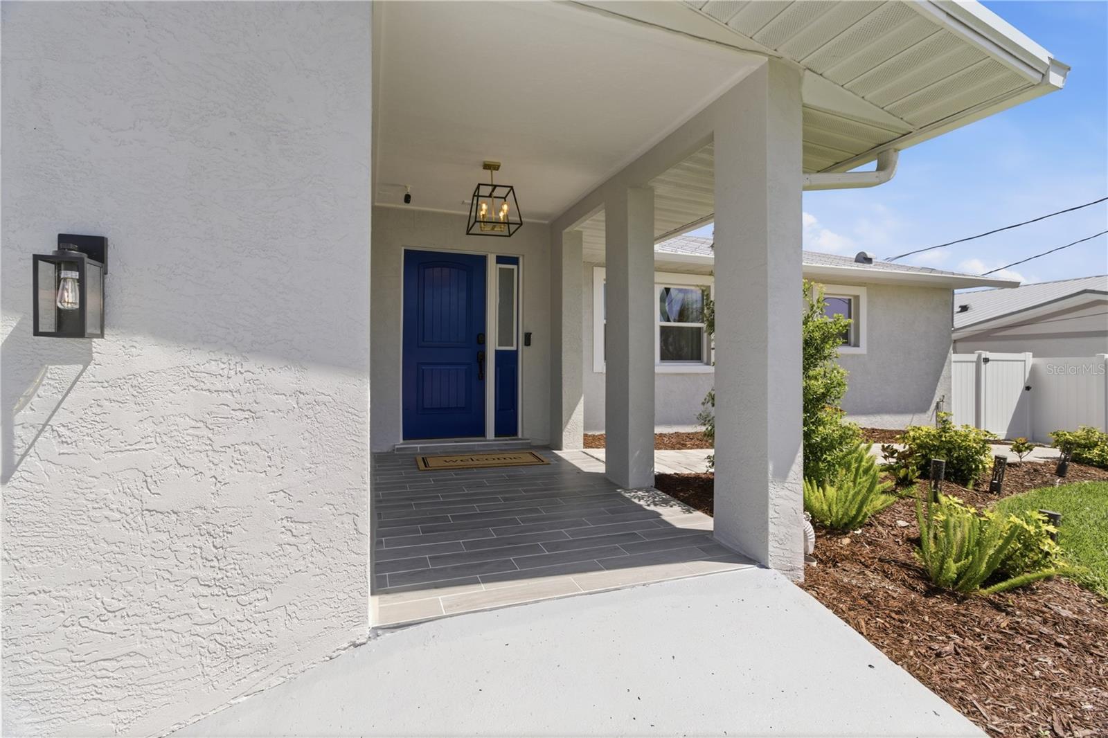 Image 2 of 69 For 4219 2nd Avenue Ne