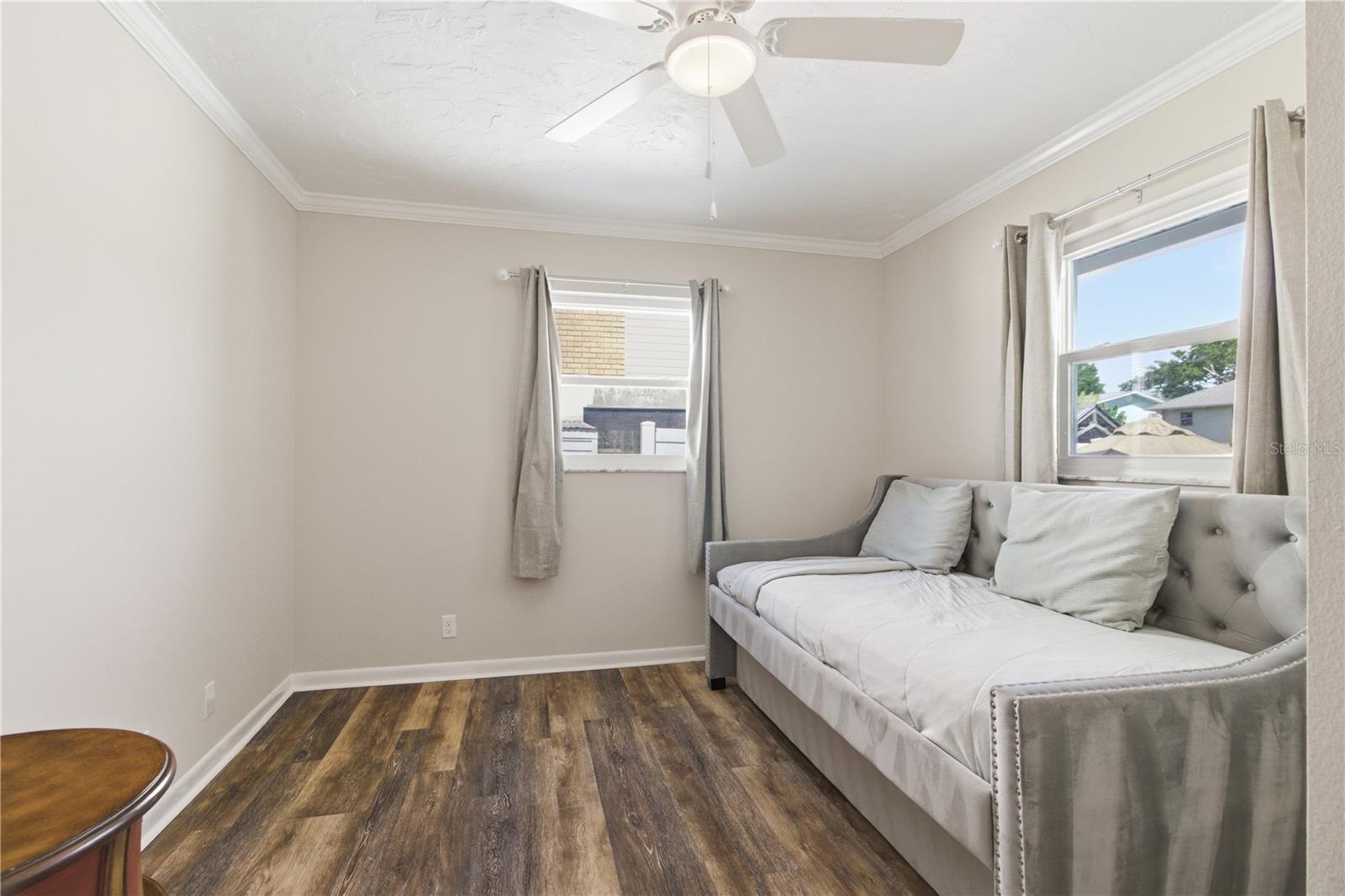 Image 33 of 69 For 4219 2nd Avenue Ne