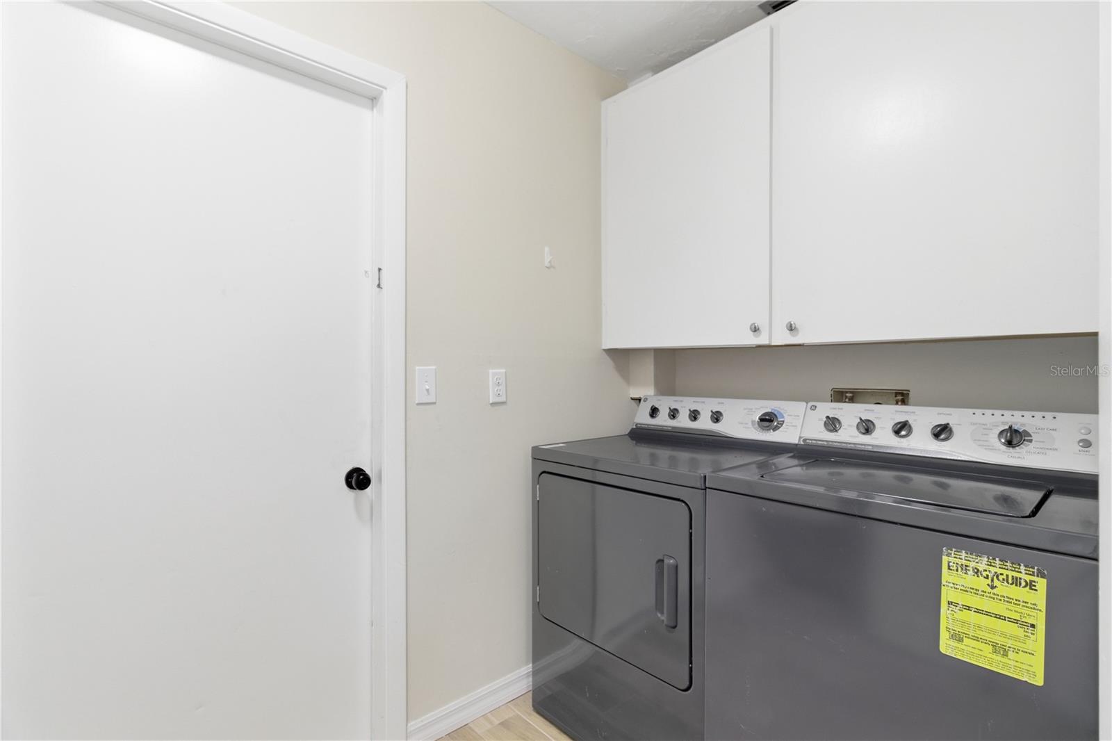 Image 35 of 69 For 4219 2nd Avenue Ne