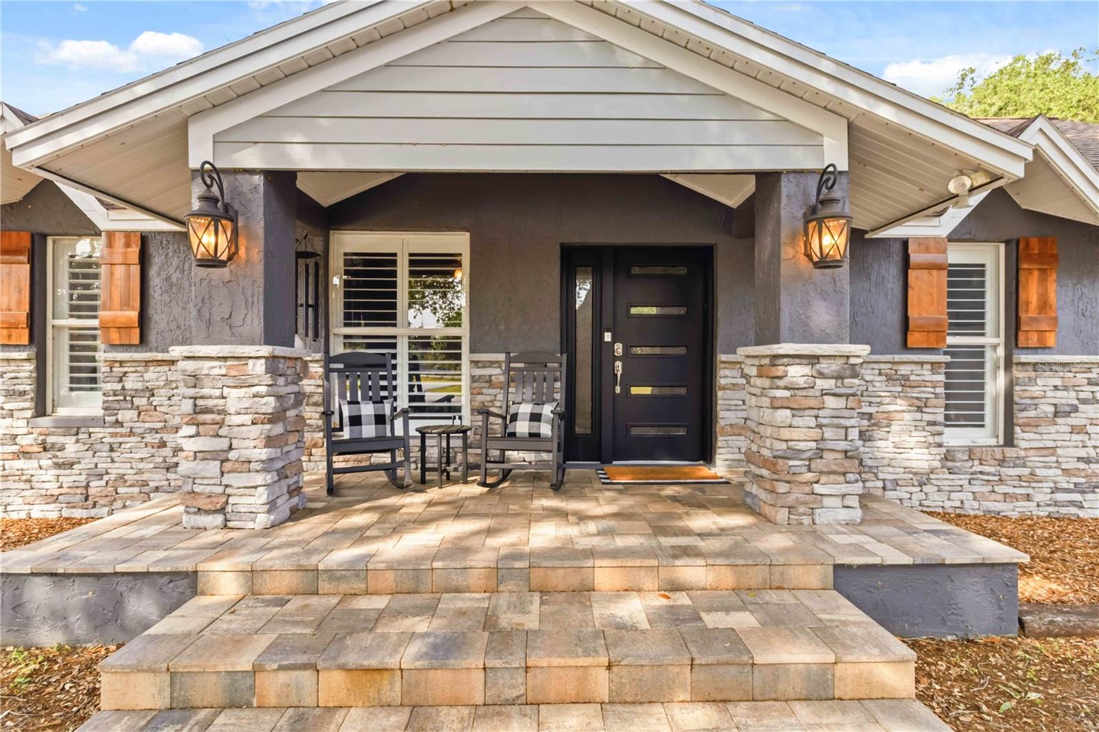 Image 3 of 57 For 28424 Deedra Drive