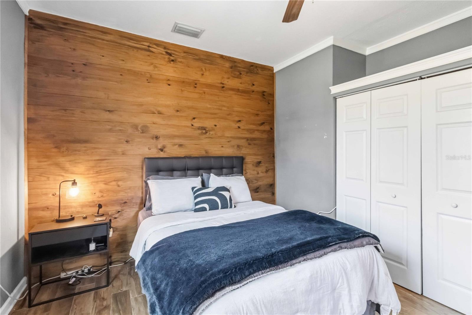 Image 31 of 57 For 28424 Deedra Drive