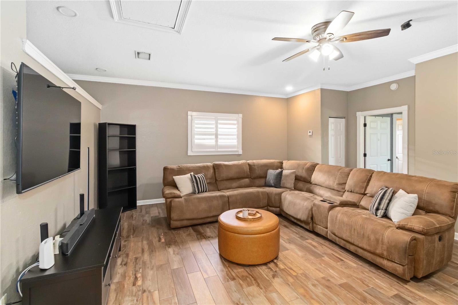 Image 34 of 57 For 28424 Deedra Drive