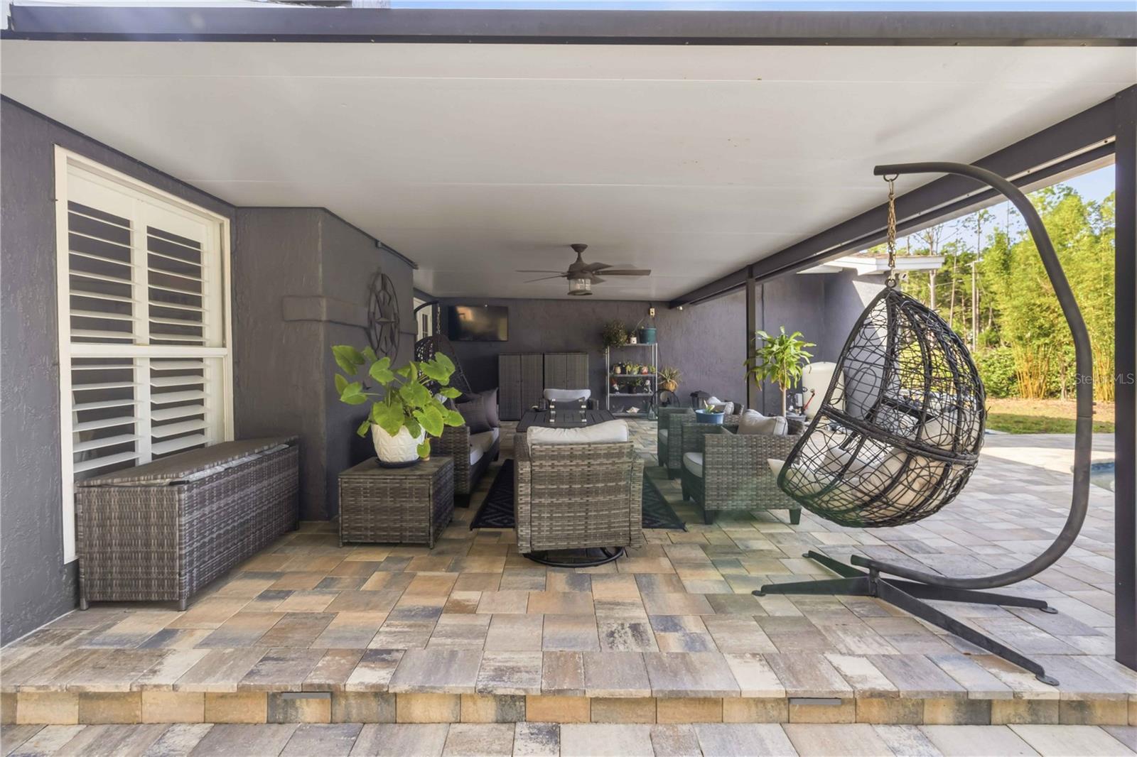 Image 38 of 57 For 28424 Deedra Drive