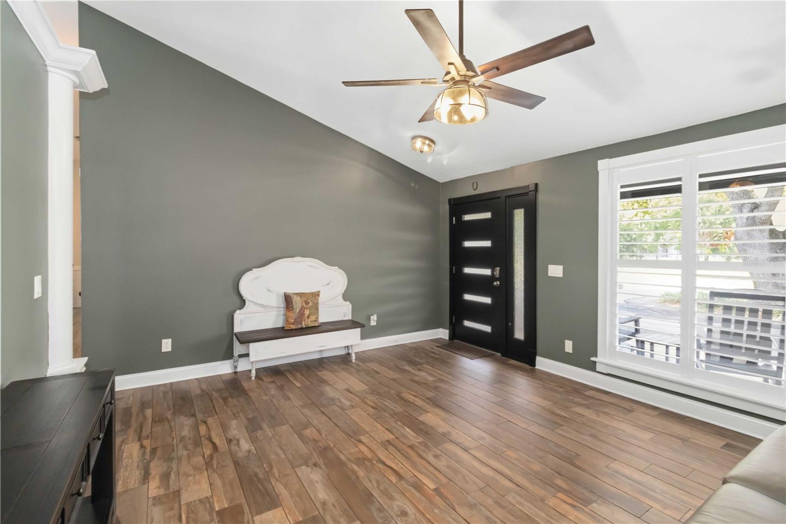 Image 6 of 57 For 28424 Deedra Drive