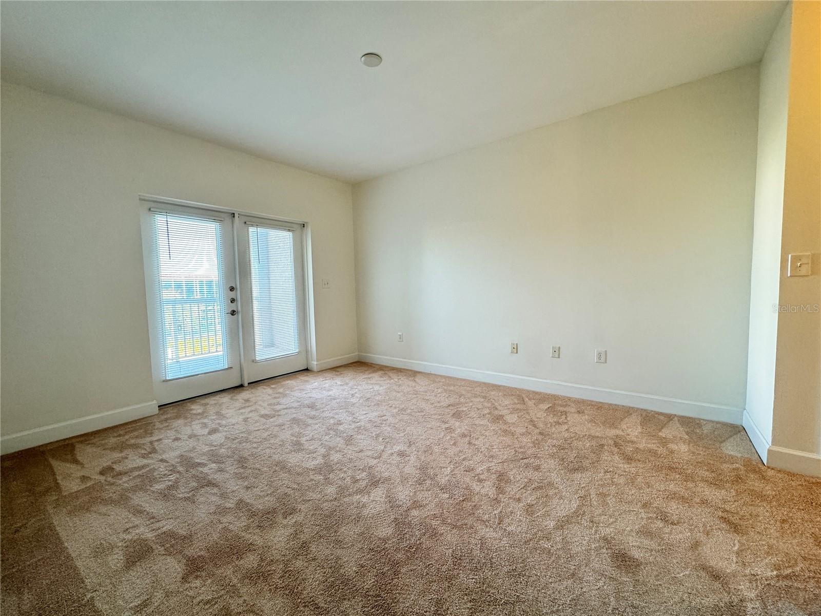 Image 15 of 37 For 808 3rd Avenue W 301