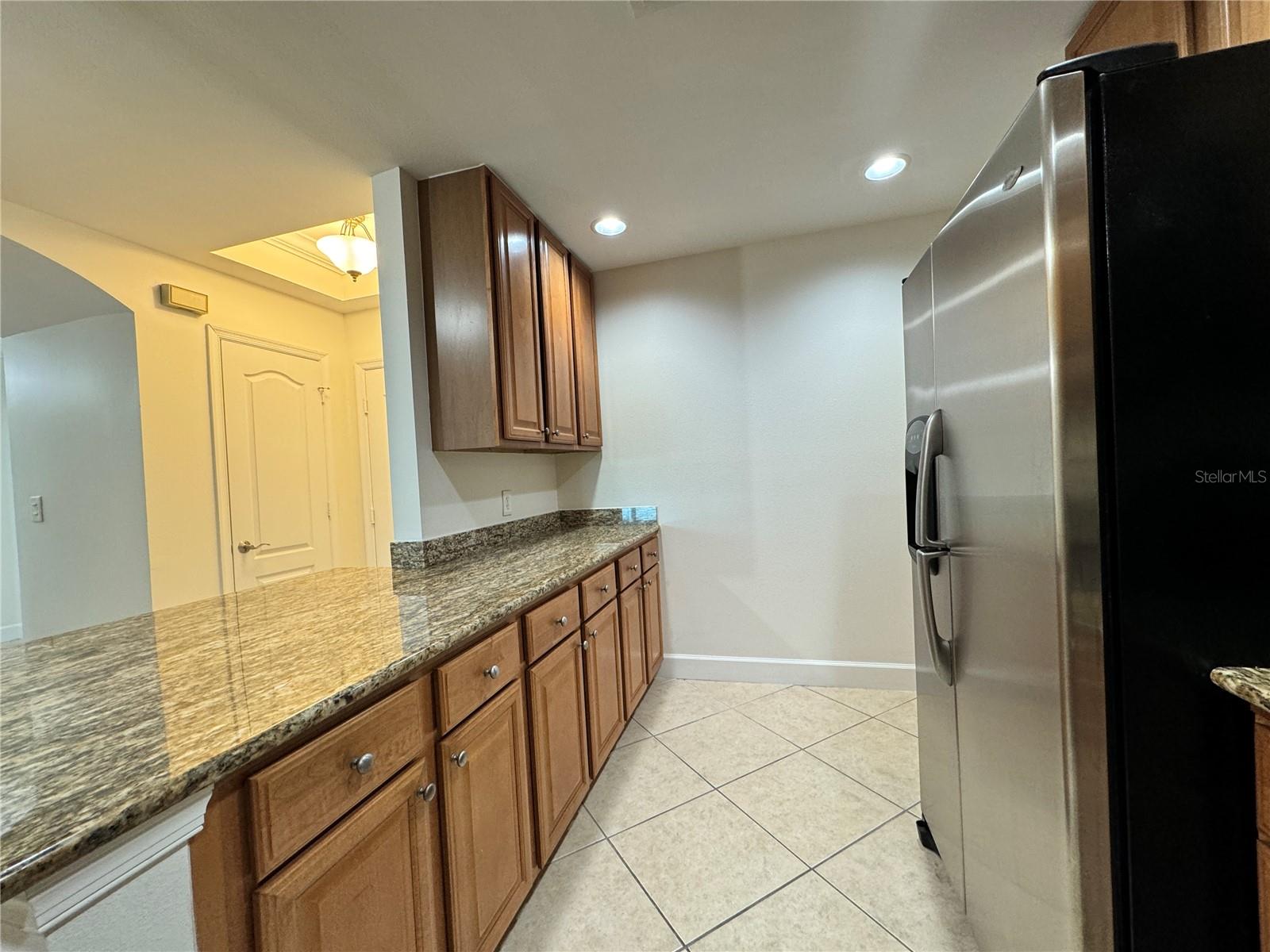 Image 5 of 37 For 808 3rd Avenue W 301