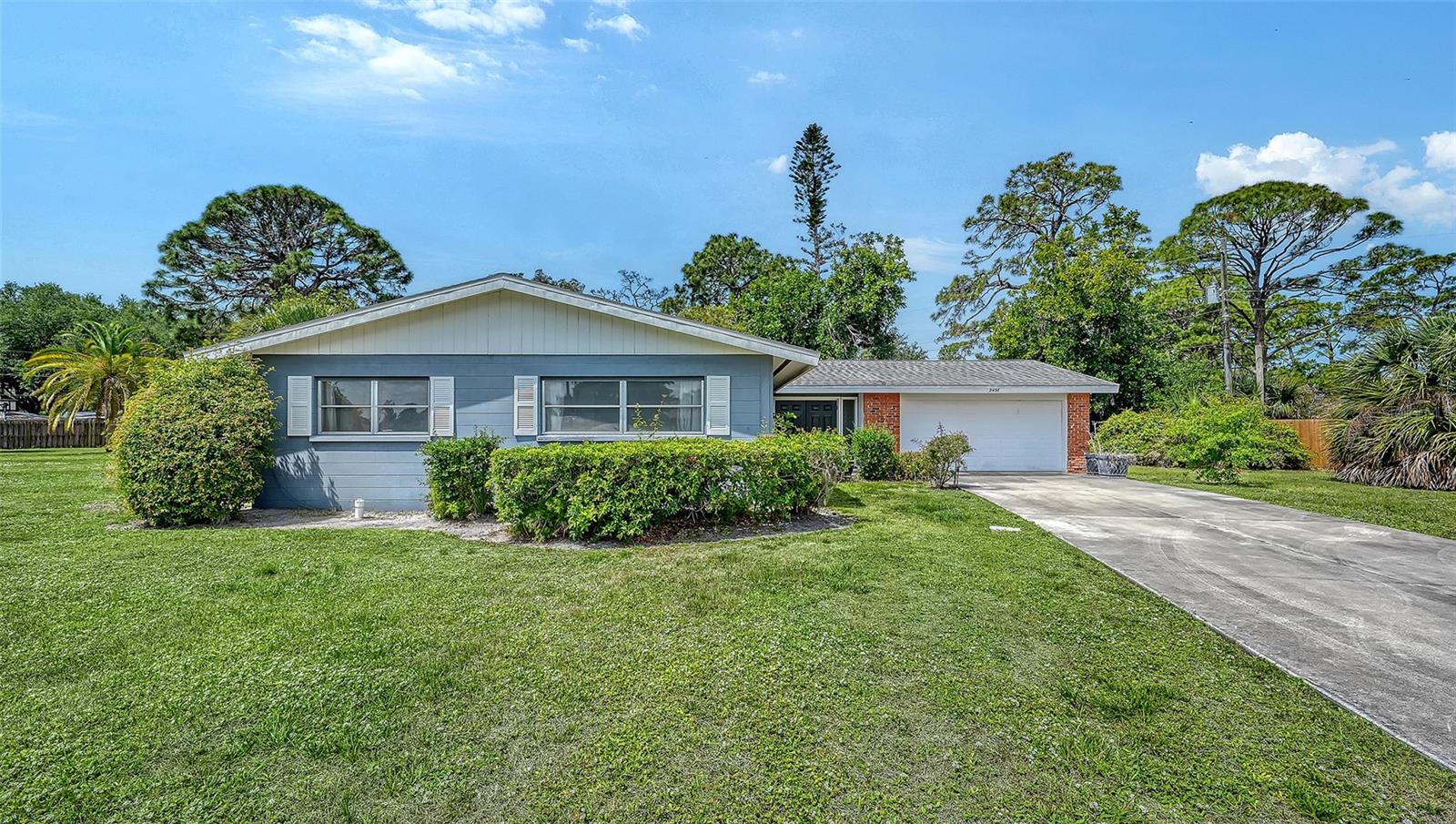 Details for 2436 Breakwater Circle, SARASOTA, FL 34231