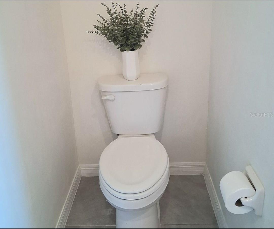 Image 11 of 24 For 8072 Penrose Place