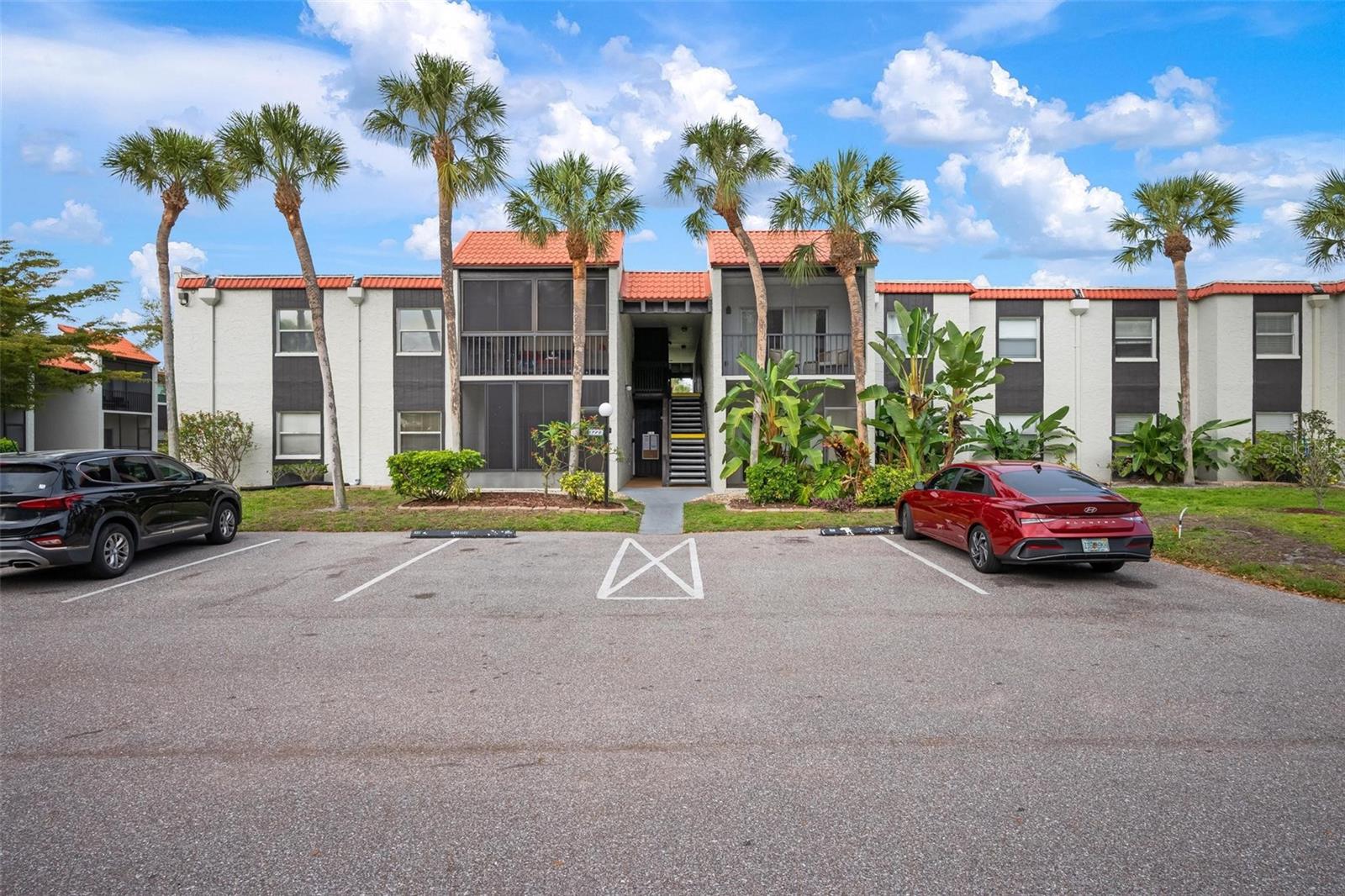 Image 2 of 36 For 3223 Beneva Road 101
