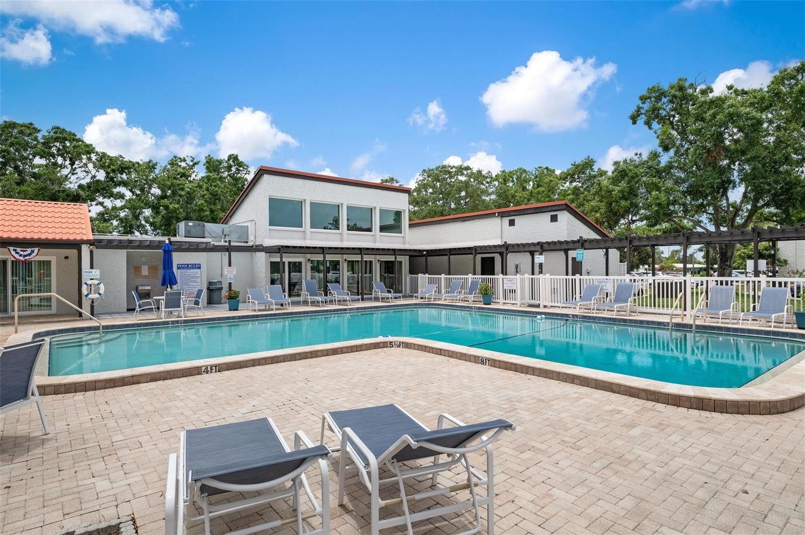 Image 34 of 36 For 3223 Beneva Road 101