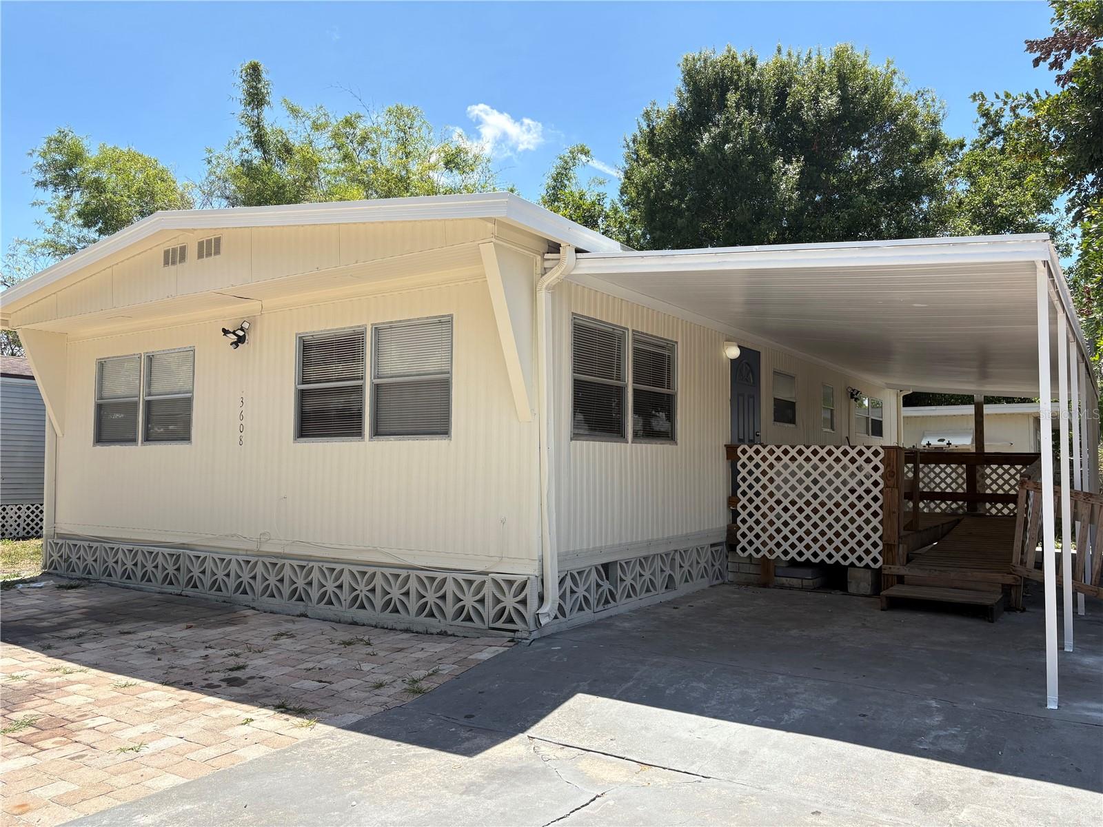 Details for 3608 16th Street W, BRADENTON, FL 34205