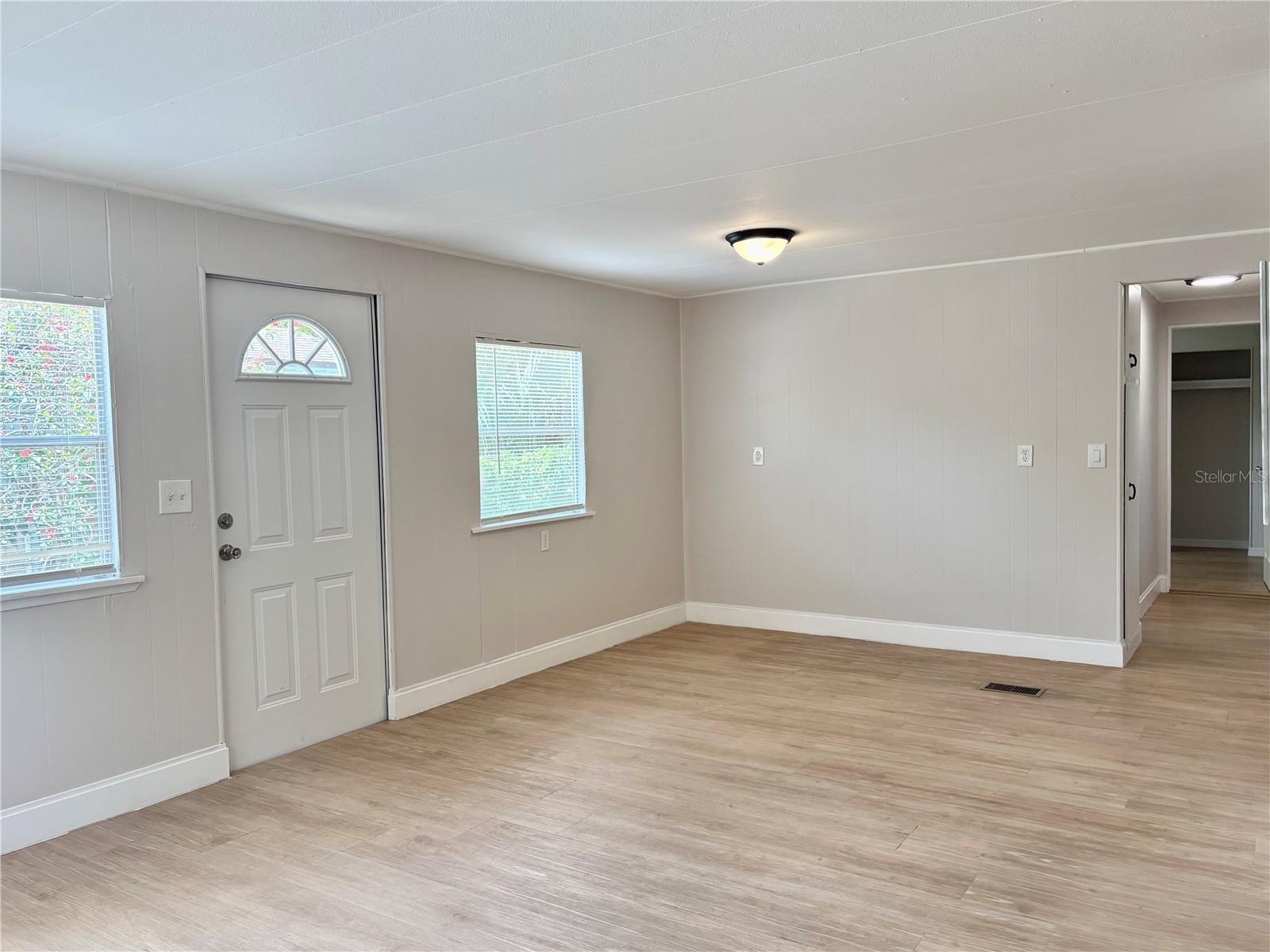 Image 13 of 37 For 3608 16th Street W