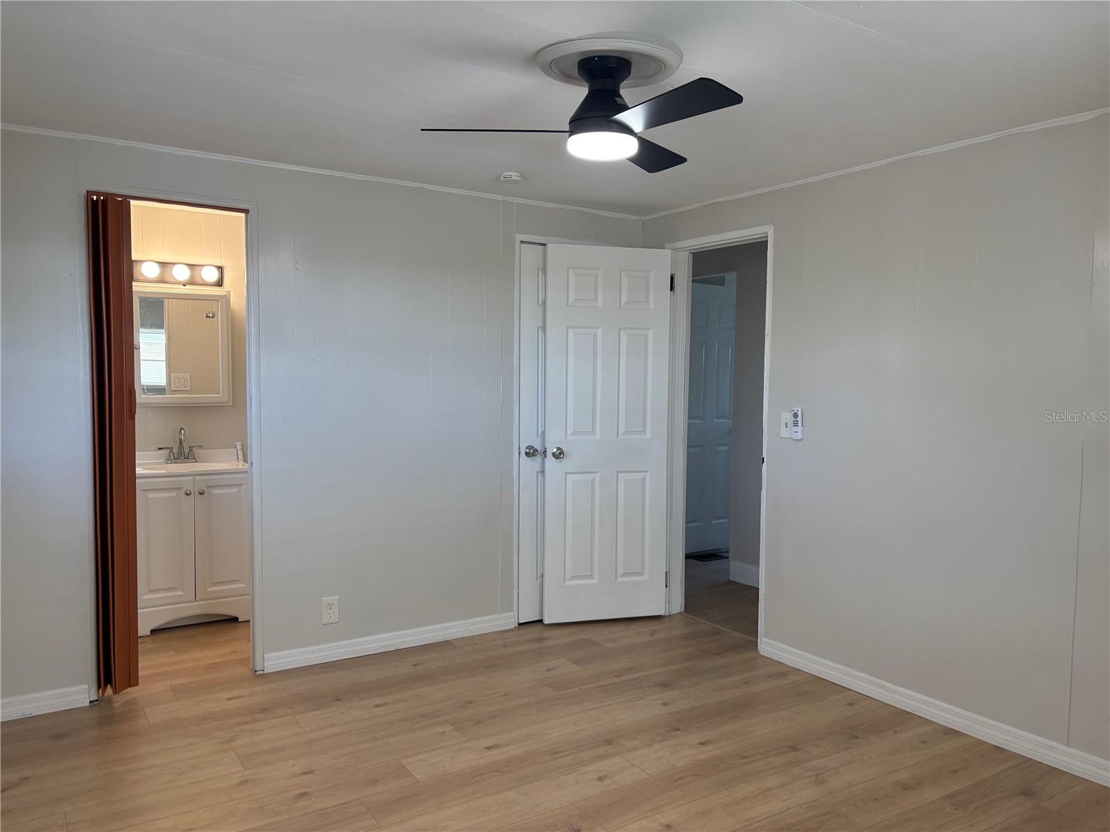 Image 24 of 37 For 3608 16th Street W