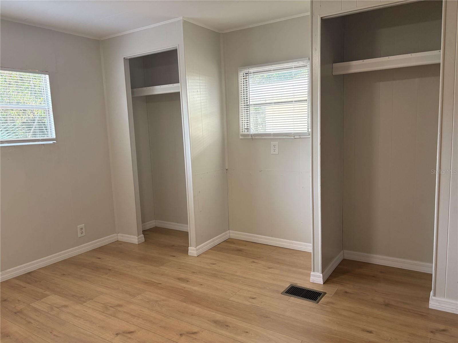 Image 33 of 37 For 3608 16th Street W