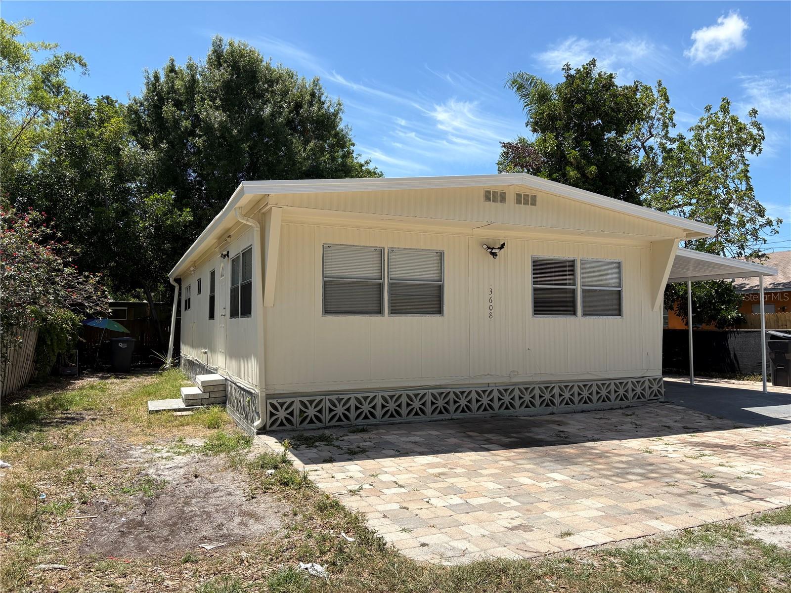 Image 4 of 37 For 3608 16th Street W