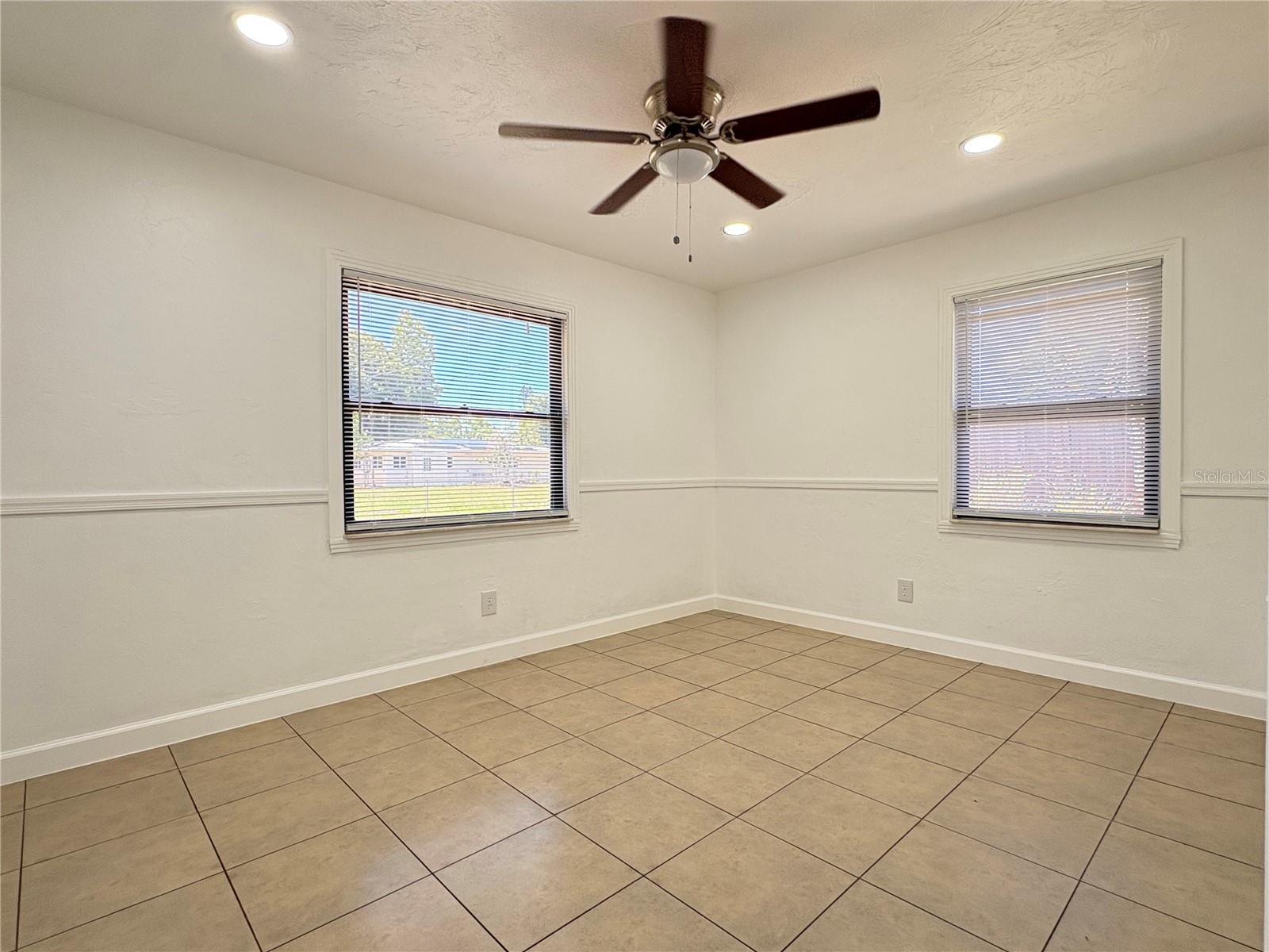 Image 12 of 21 For 2847 Oak Street