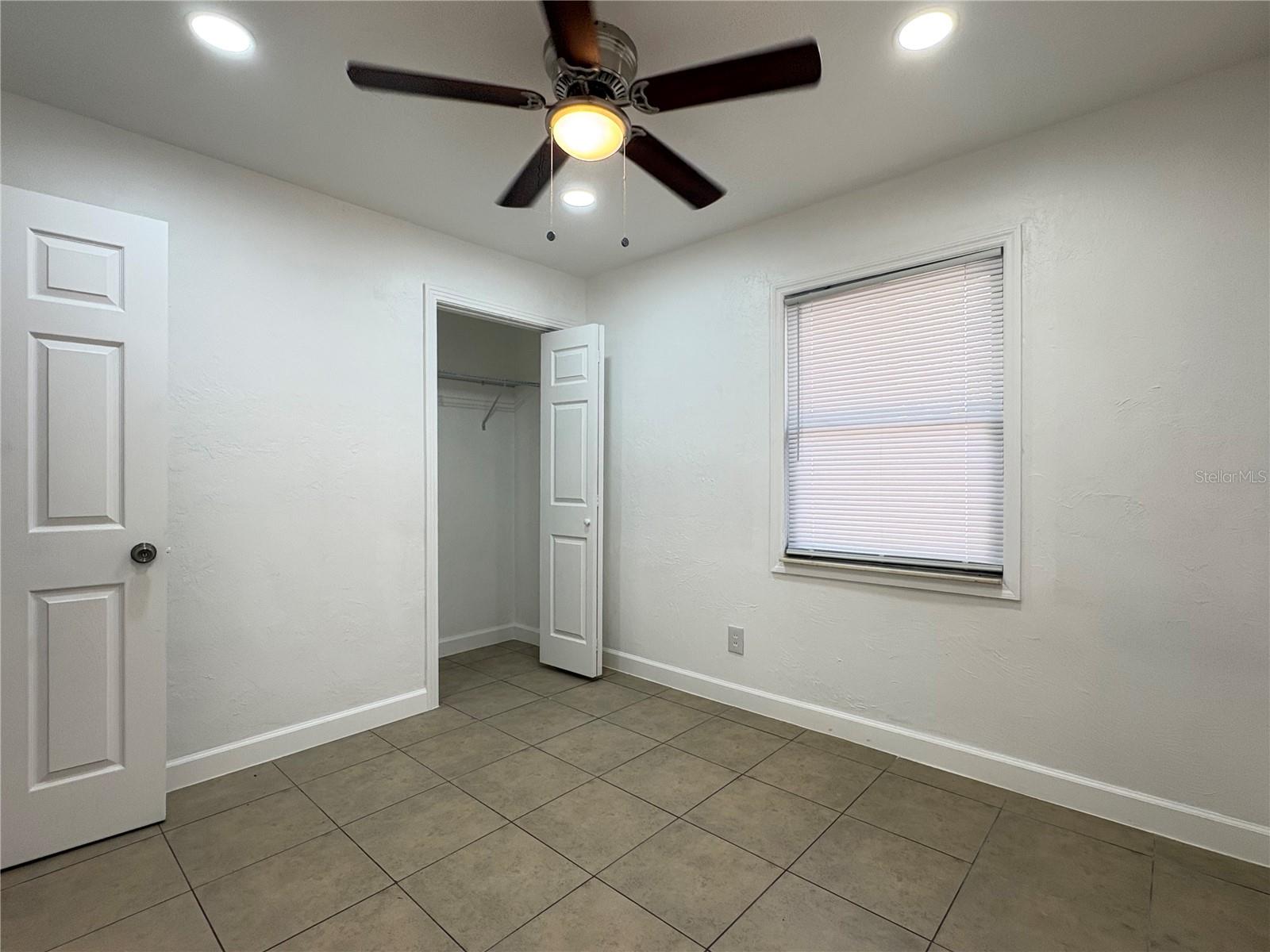 Image 19 of 21 For 2847 Oak Street