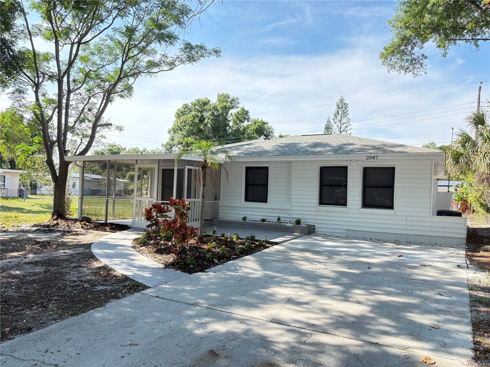 Image 21 of 21 For 2847 Oak Street