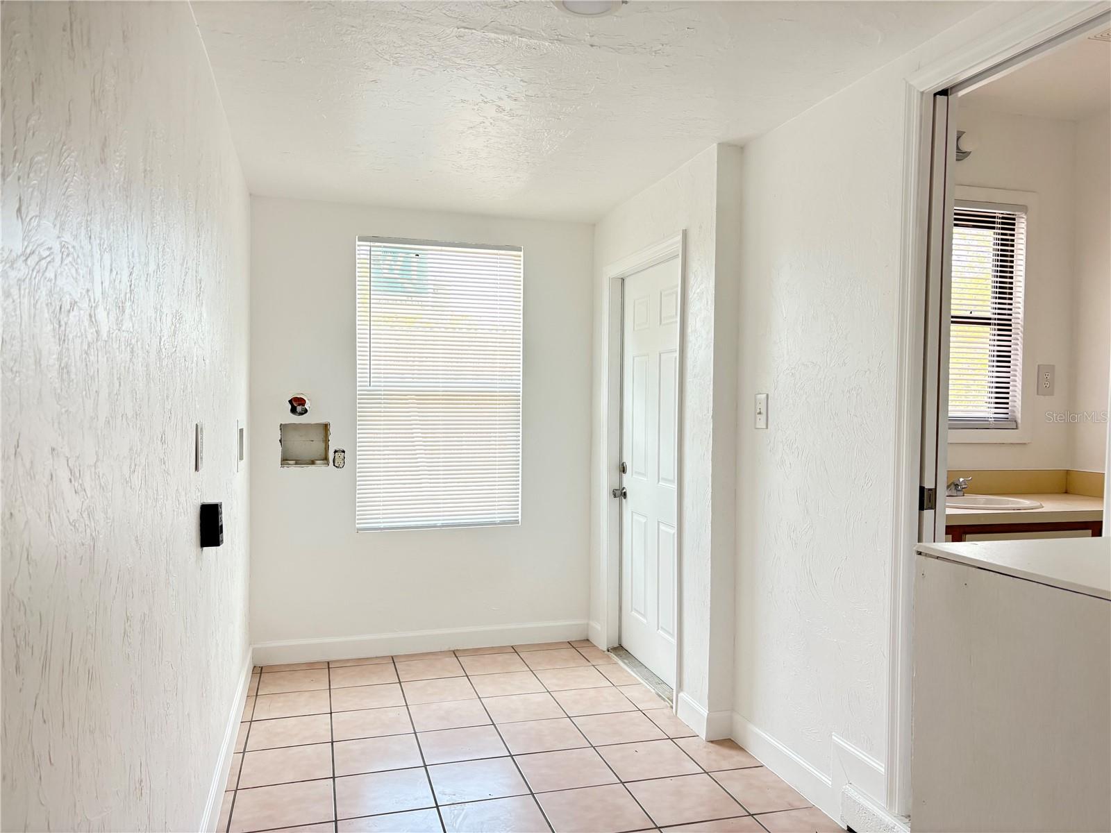 Image 7 of 21 For 2847 Oak Street