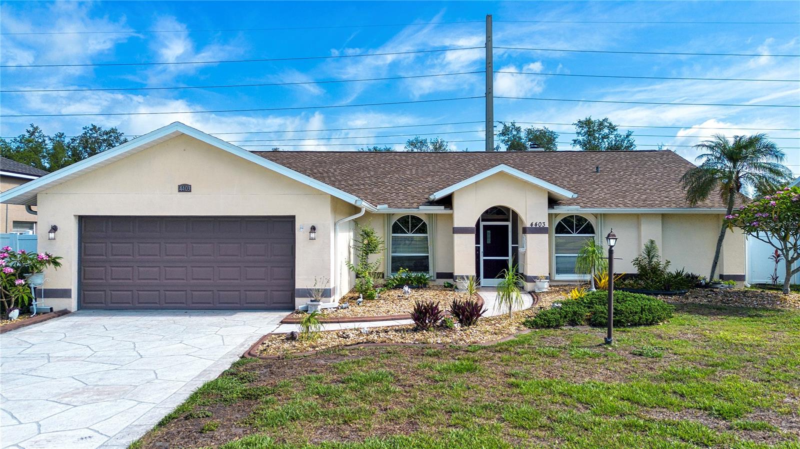 Details for 4403 Diamond Circle N, SARASOTA, FL 34233