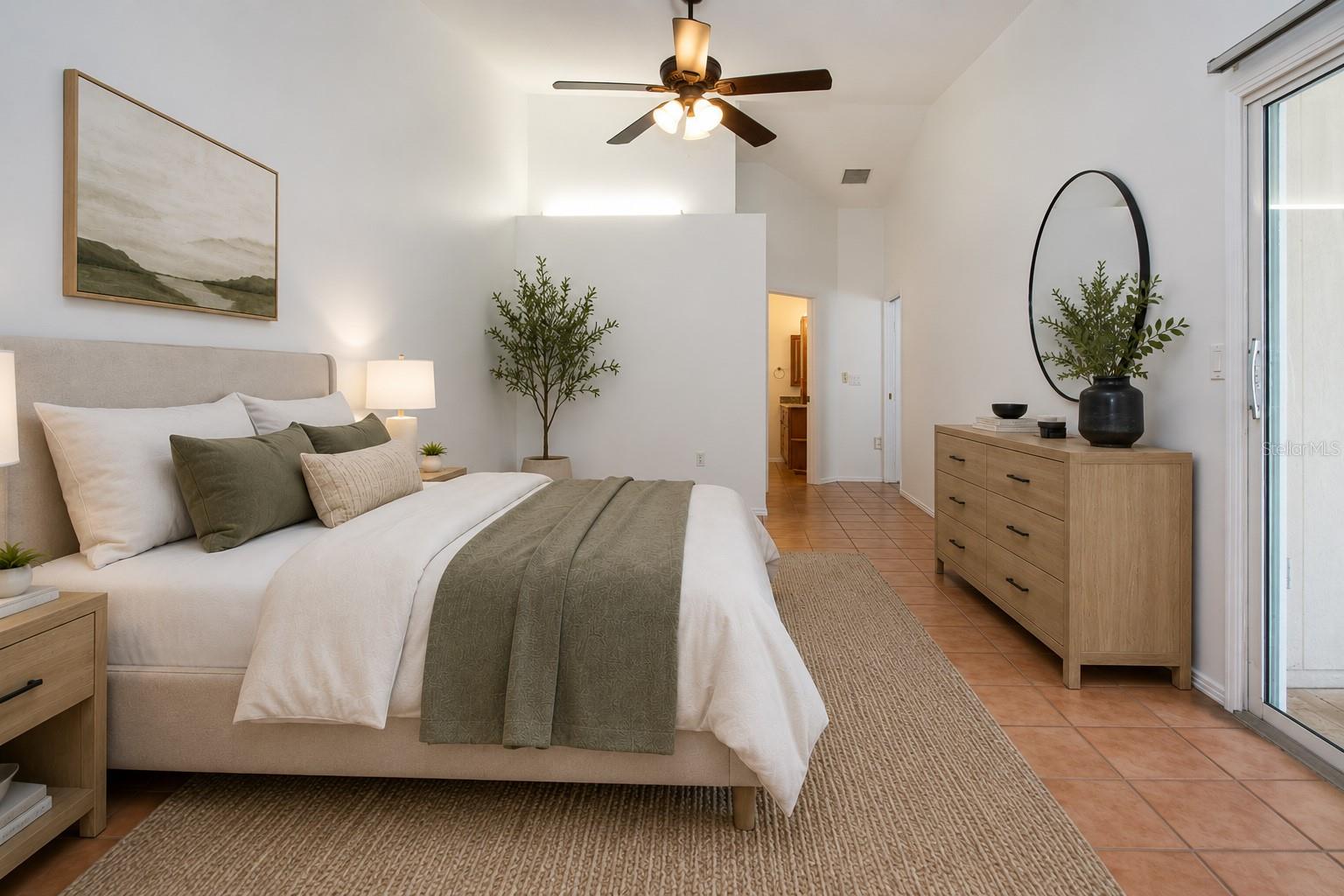 Image 14 of 67 For 4403 Diamond Circle N