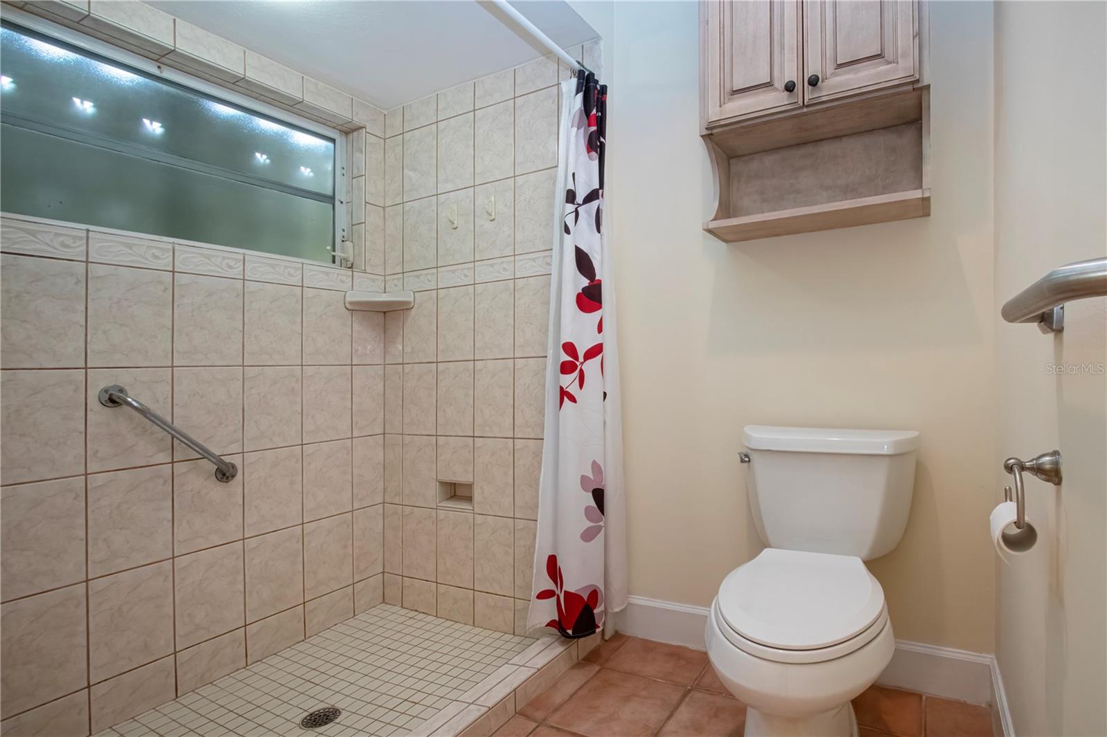 Image 43 of 67 For 4403 Diamond Circle N