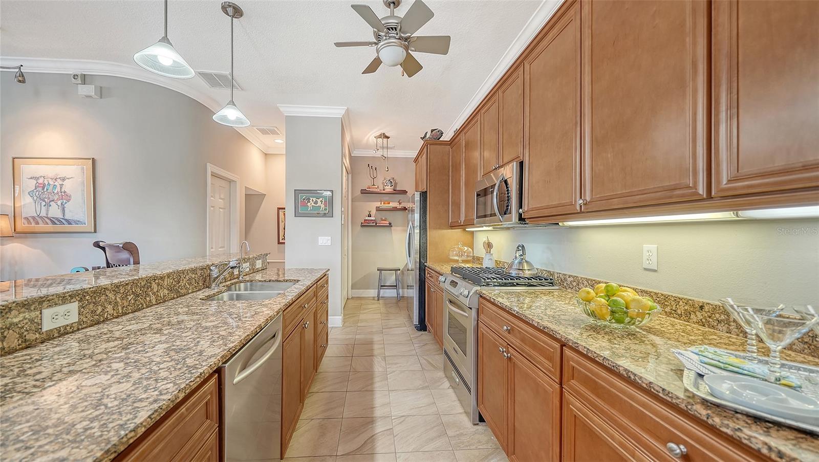 Image 18 of 98 For 357 Tierra Mar Lane 5