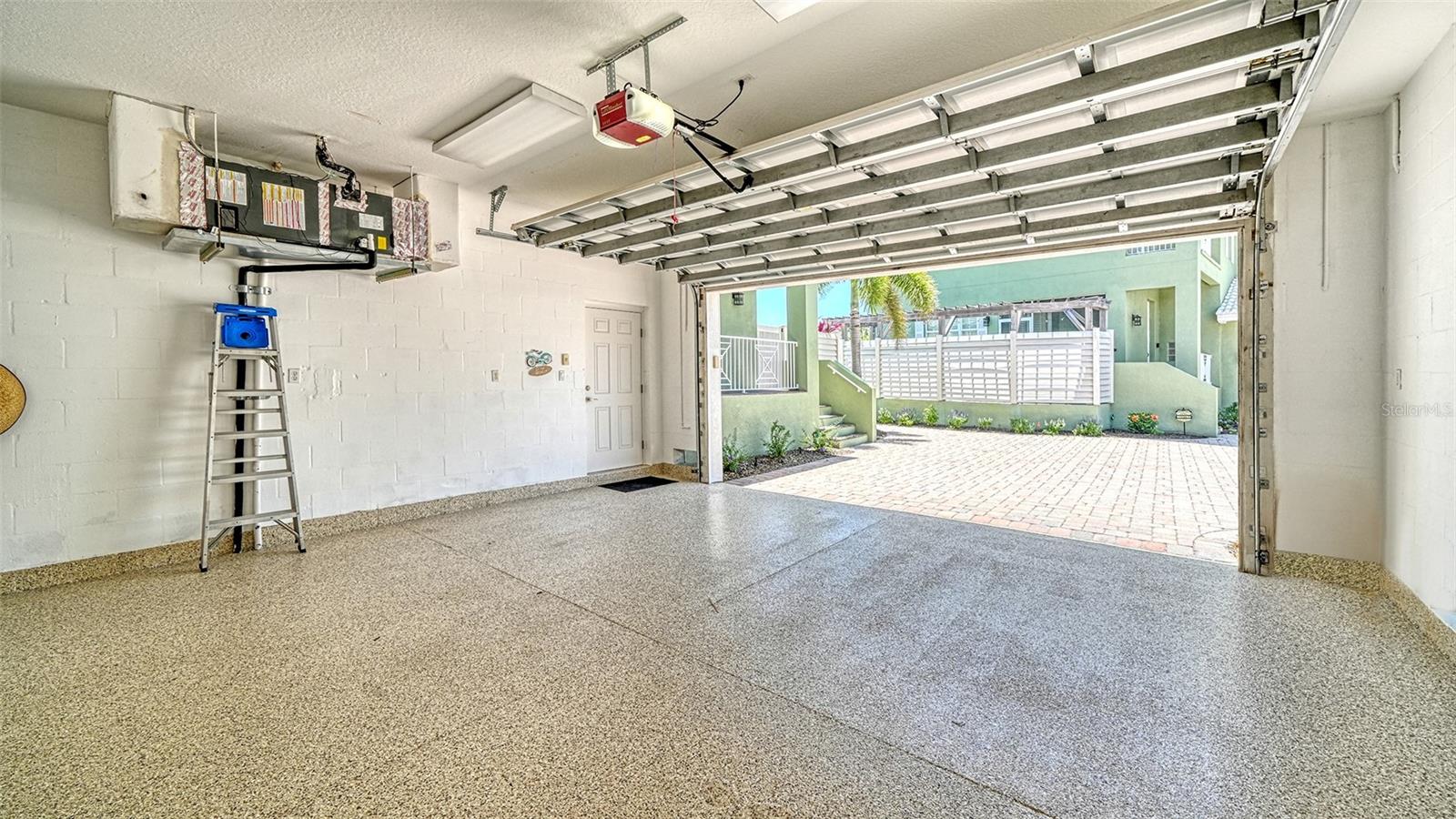 Image 47 of 98 For 357 Tierra Mar Lane 5