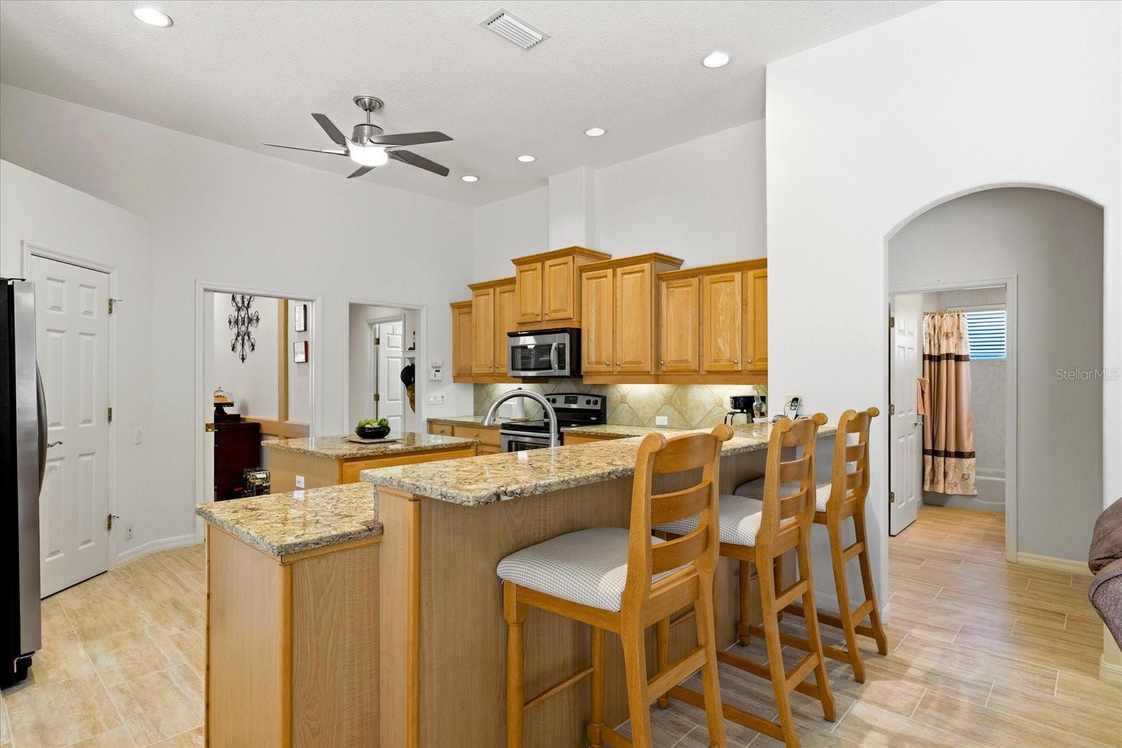 Image 13 of 38 For 10010 Cherry Hills Avenue Circle