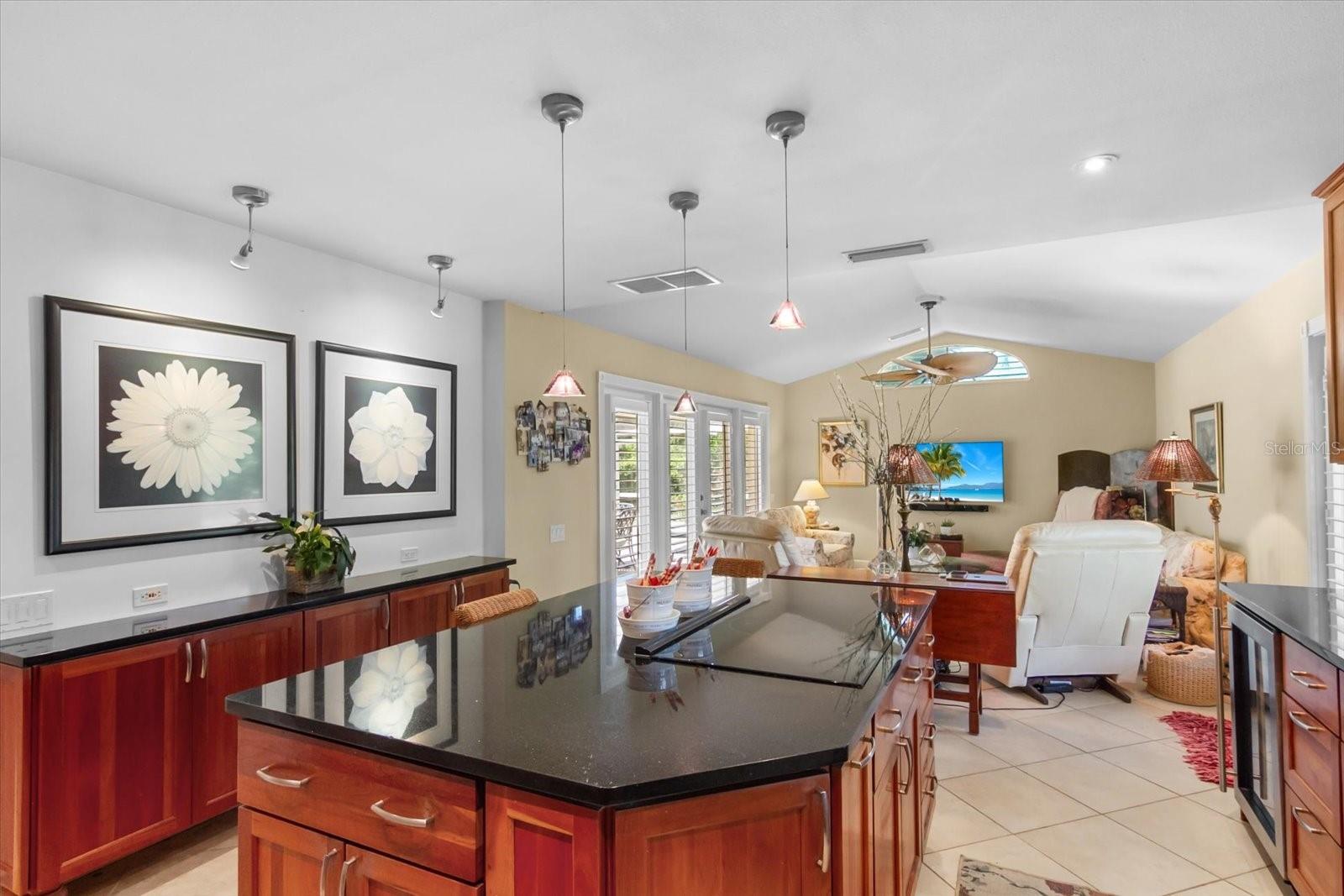 Image 17 of 73 For 204 Windward Drive