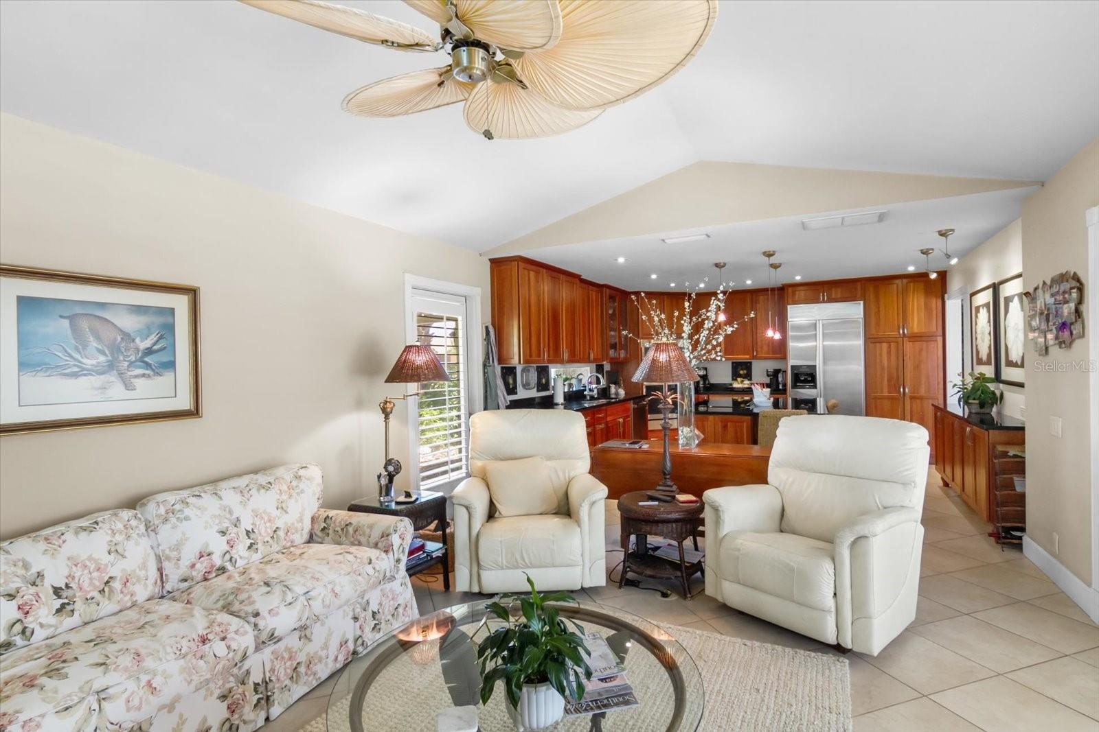 Image 19 of 73 For 204 Windward Drive