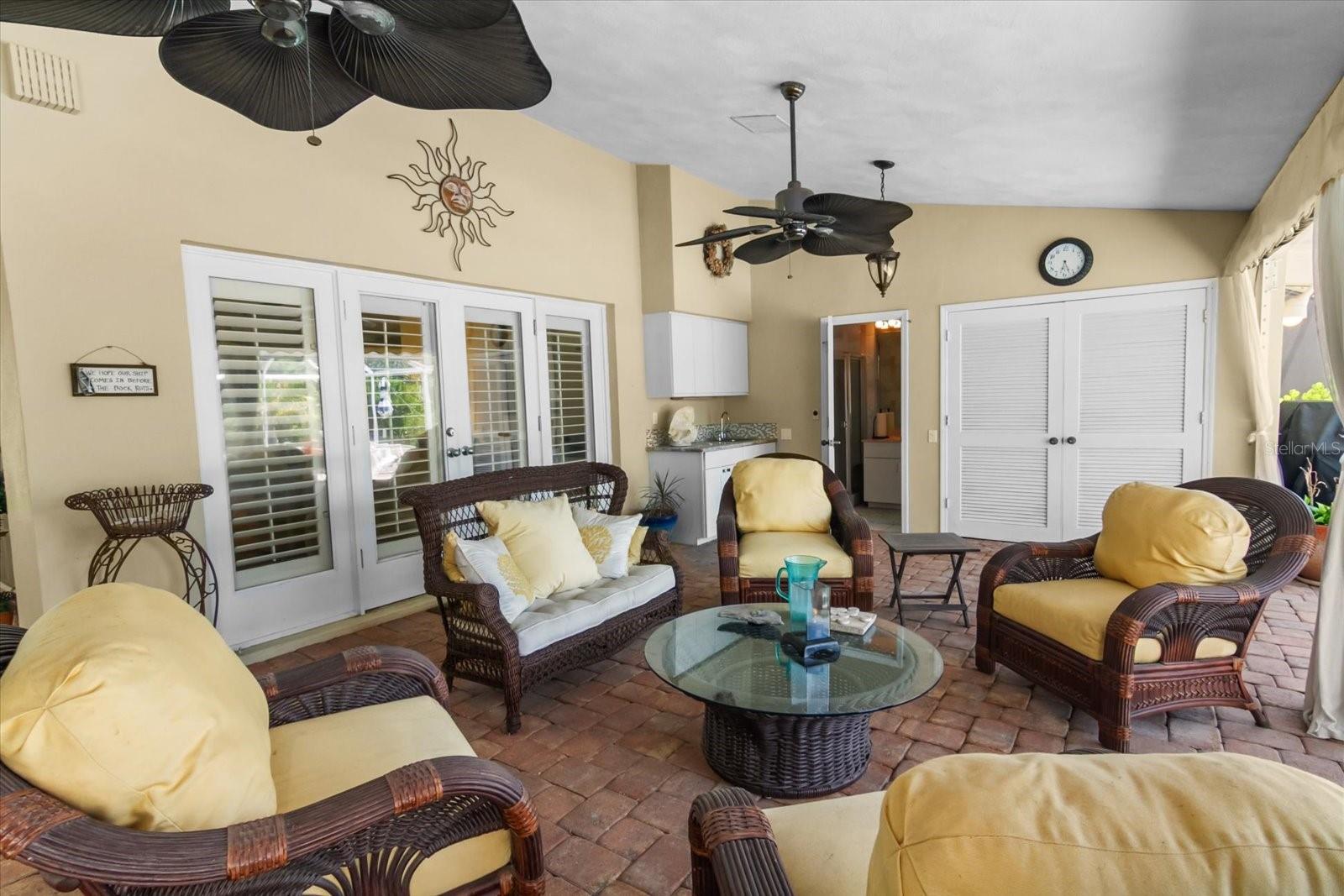 Image 35 of 73 For 204 Windward Drive
